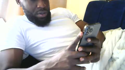 Snapshot of handsome_king30 chatting on 09-24-25, 09:45 handsome king online show from 09-24-25, 09:45