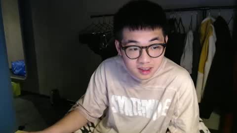 handsome_mannn online show from 01-19-25, 02:06