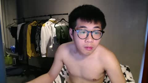 handsome_mannn online show from 02-09-25, 12:52