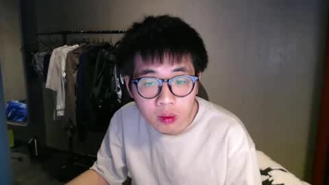 handsome_mannn online show from 02-27-25, 12:32