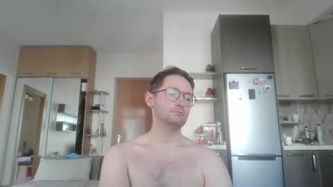 Snapshot of handsome_sasha chatting on 03-06-25, 12:09 Sasha online show from 03-06-25, 12:09