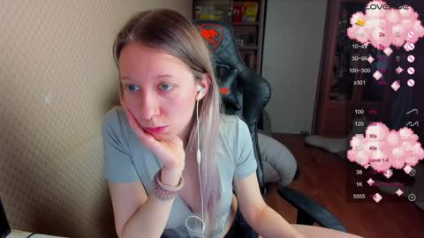 Mila online show from 02-04-25, 05:01