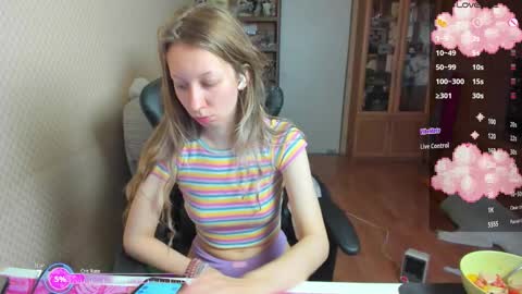 Mila online show from 11-26-25, 07:42