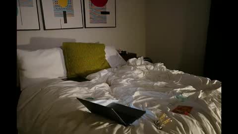 handsomedeck online show from 12-04-25, 05:17