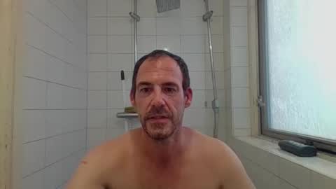 handsomeguy4ever online show from 11-02-25, 03:36