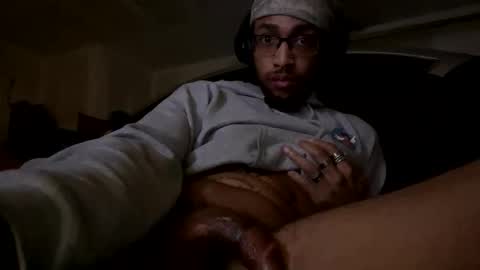 handsomehasen online show from 03-20-26, 01:43