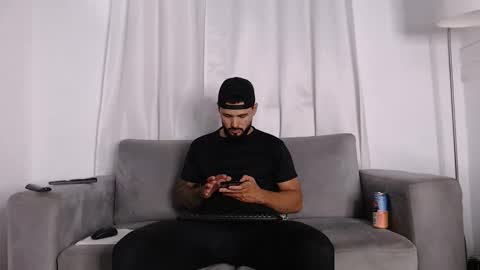 Handsomen online show from 03-25-26, 01:00