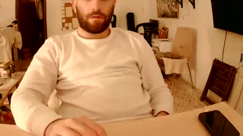 Snapshot of handyboy991 chatting on 11-02-25, 06:32 handyboy991 online show from 11-02-25, 06:32