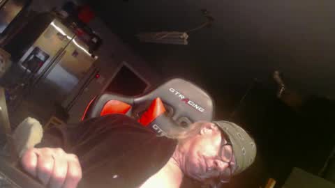 Handystudman online show from 12-16-24, 11:22