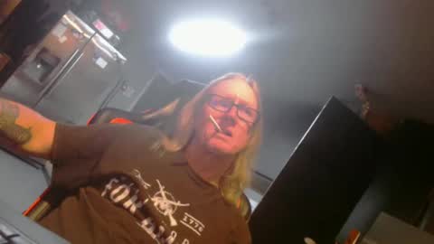 Handystudman online show from 01-04-25, 08:17