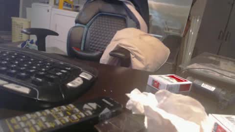 Handystudman online show from 01-30-25, 09:25