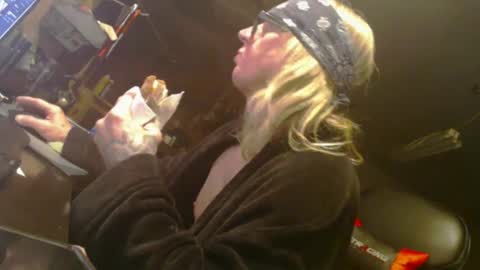 Handystudman online show from 02-08-25, 11:12