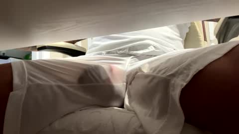 Snapshot of hangit0ut chatting on 03-05-25, 12:55 hangit0ut online show from 03-05-25, 12:55