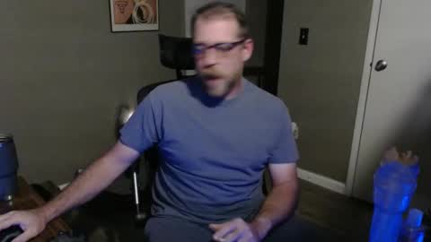 Snapshot of hankjohnson33 chatting on 11-23-25, 04:56 Hank Johnson online show from 11-23-25, 04:56