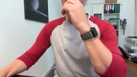 hanky online show from 10-27-25, 11:47