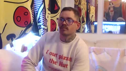 Snapshot of hankrams chatting on 01-14-25, 08:26 hank rams online show from 01-14-25, 08:26