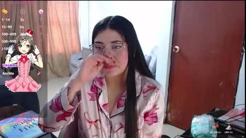 Snapshot of hanna__11_ chatting on 11-06-25, 08:43 Hanna online show from 11-06-25, 08:43