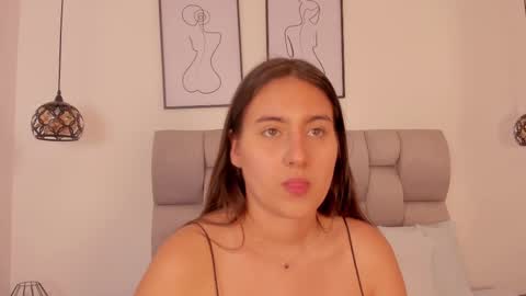 hanna__evans_ online show from 09-27-25, 02:33