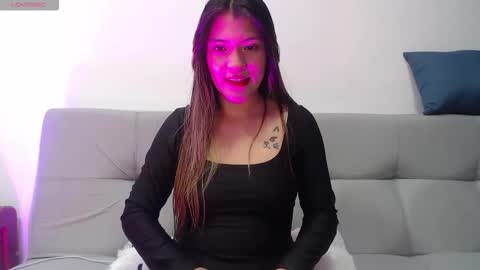 Hanna  online show from 12-19-25, 12:39