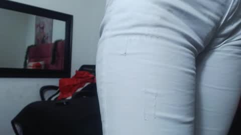 Hanna Palmer online show from 12-03-24, 06:17