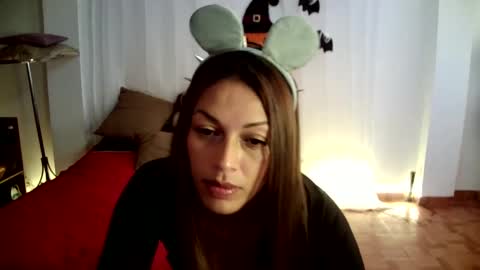 Hanna charming online show from 10-11-25, 06:39