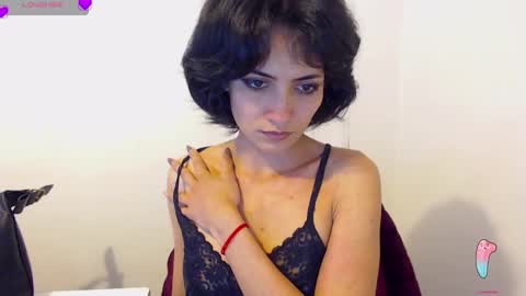 Sara online show from 10-07-25, 01:19