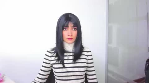 Snapshot of hanna_chloe chatting on 03-02-26, 01:51 Sara online show from 03-02-26, 01:51