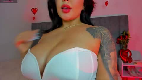 Snapshot of hanna_connorss chatting on 02-19-26, 10:06 hanna_connorss online show from 02-19-26, 10:06