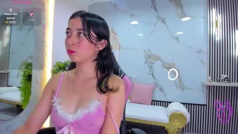 Hanna online show from 11-16-25, 10:32