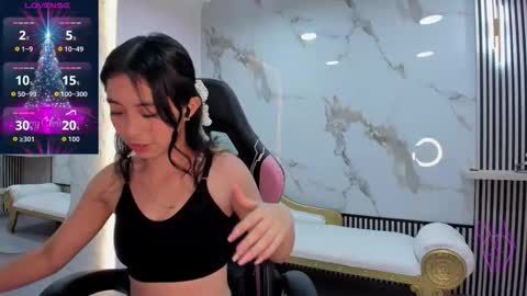 Hanna online show from 12-16-25, 06:24