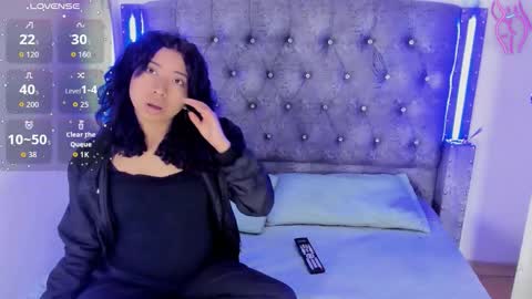 Snapshot of hanna_fujita chatting on 02-25-26, 11:53 hanna_fujita online show from 02-25-26, 11:53