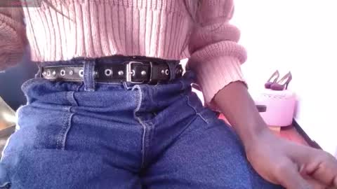 hanna_lamber online show from 10-27-25, 12:31