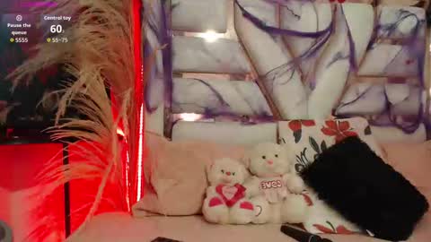 hanna_plum online show from 10-04-25, 03:21