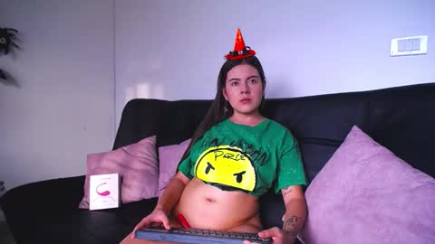 Snapshot of hanna_xxx18 chatting on 10-04-25, 09:57 HANNA online show from 10-04-25, 09:57