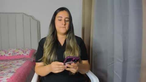 Hanna online show from 03-07-26, 01:35