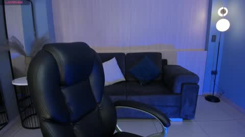  Hanna Connor  online show from 01-05-25, 05:20