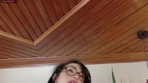 Hannah  online show from 11-15-25, 02:42