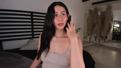 Hannah online show from 01-25-25, 08:10