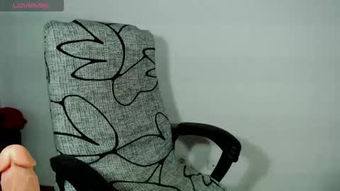 Snapshot of hannah_kiim chatting on 11-05-25, 10:10 hannah kiim online show from 11-05-25, 10:10