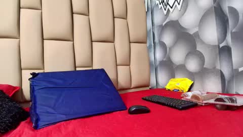 hannah_teehn online show from 09-29-25, 07:30