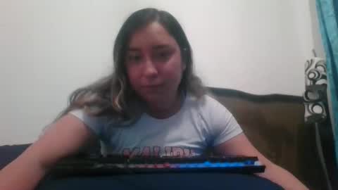 Snapshot of hannahevans2 chatting on 11-06-25, 11:59 hannahevans2 online show from 11-06-25, 11:59