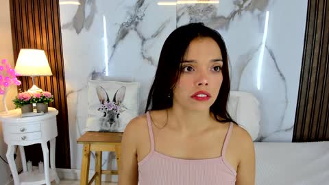 Hannahill69 online show from 01-03-25, 04:11