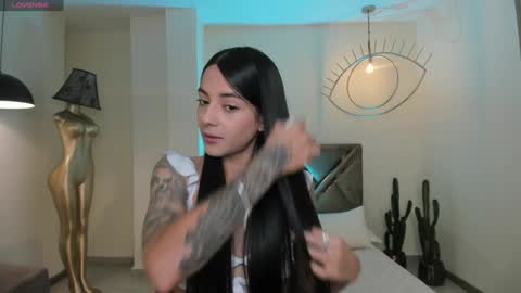 HANNAH J online show from 12-05-24, 06:11