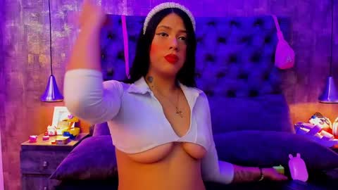 Hannah online show from 09-26-25, 02:54