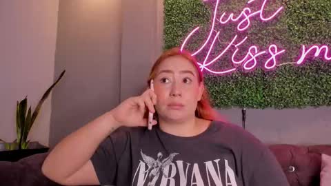 Snapshot of hannamartinn_ chatting on 10-08-25, 03:53 hannamartinn_ online show from 10-08-25, 03:53