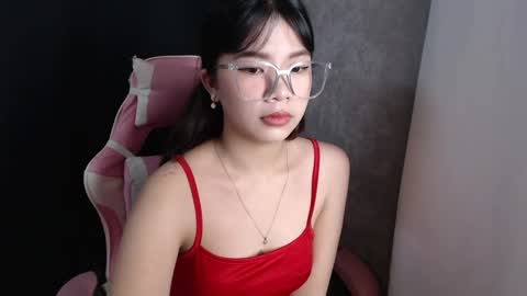 Snapshot of hannaqxx chatting on 02-13-25, 02:09 hannah online show from 02-13-25, 02:09