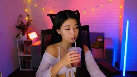 Snapshot of hannarosie chatting on 11-09-25, 08:07 hannarosie online show from 11-09-25, 08:07