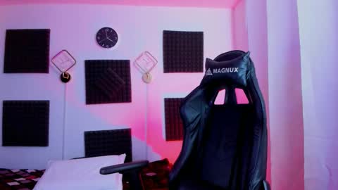 Hanna  online show from 01-12-26, 08:58