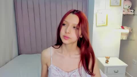 Hanni  online show from 02-23-25, 11:11
