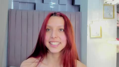 Hanni  online show from 02-23-25, 05:18